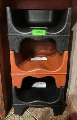(3) BOOSTER SEATS