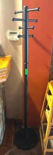 METAL COAT RACK