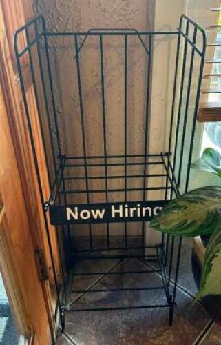 MAGAZINE RACK
