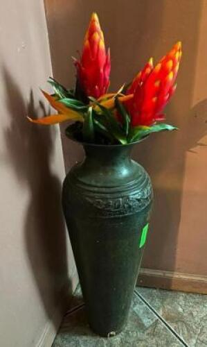 FAUX PLANT WITH DECORATIVE PLANTER