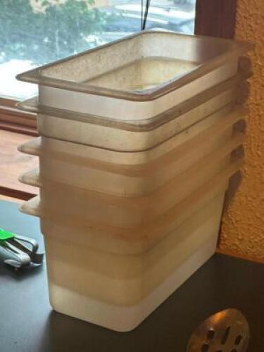 (5) - PLASTIC INSERTS WITHOUT LIDS
