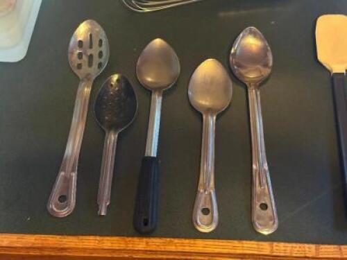 (5) - STAINLESS LADLES