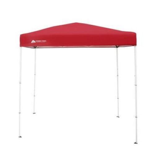 DESCRIPTION: 4X6 INSTANT CANOPY OUTDOOR SHADE SHELTER IN BRILLIANT RED BRAND/MODEL: OZARK TRAIL RETAIL$: $37.18 SIZE: 4'X6' QTY: 1
