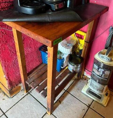 BUTCHER BLOCK TOP TABLE