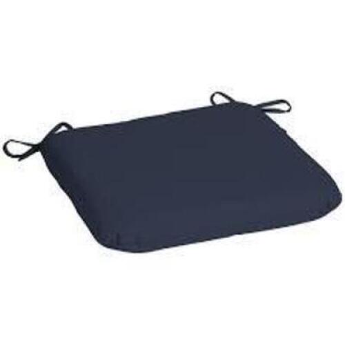 DESCRIPTION: (4) PATIO CUSHIONS BRAND/MODEL: SEE INSPECTION INFORMATION: NAVY BLUE RETAIL$: $40.49 EA QTY: 4