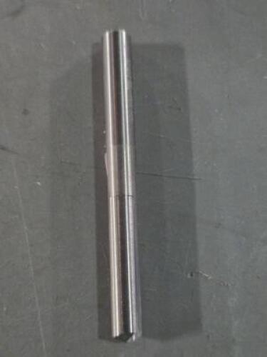 DESCRIPTION: (1) SOLID CARBIDE STRAIGHT FLUTE DRILL BIT BRAND/MODEL: M43605 SIZE: .2810" DIA RETAIL$: $143.32 QTY: 1
