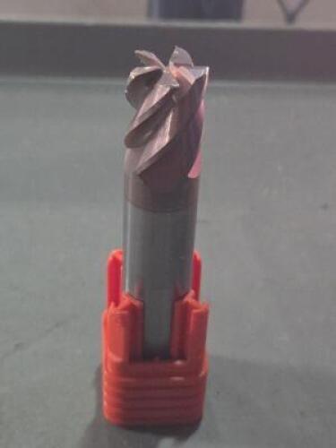 DESCRIPTION: (1) SOLID CARBIDE SQ END MILL BRAND/MODEL: FULLERTON 37655 SIZE: 5/8" DIA RETAIL$: $167.99 QTY: 1
