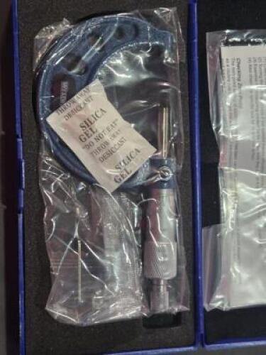 DESCRIPTION: (2) MECHANICAL OUTSIDE MICROMETER BRAND/MODEL: WESTWARD 2YNA8 SIZE: 1-2" RANGE RETAIL$: $60.90 QTY: 2