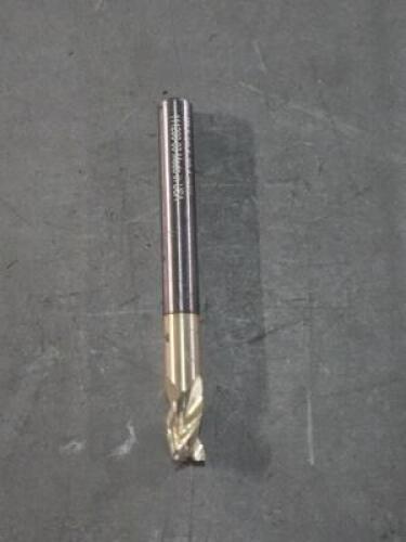 DESCRIPTION: (1) CARBIDE SQ END MILL BRAND/MODEL: GWS 101045 SIZE: 1/4" DIA 3/8" LOC QTY: 1