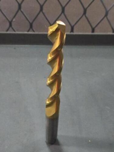 DESCRIPTION: (2) HS JOBBER DRILL BITS BRAND/MODEL: WESTWARD 6PTA8 SIZE: 15MM DIA RETAIL$: $151.72 QTY: 2