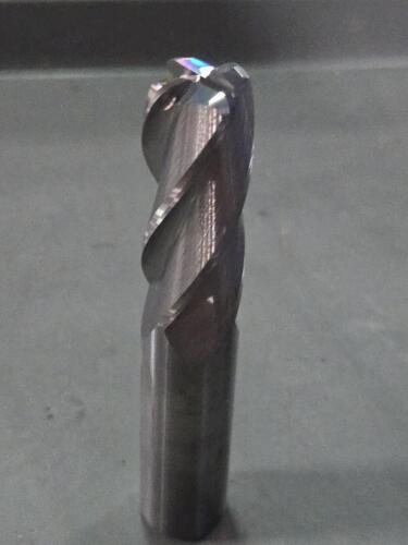 DESCRIPTION: (1) CARBIDE CORNER RADIUS END MILLS BRAND/MODEL: FULLERTON 33802 SIZE: 5/8" DIA R.1250 RETAIL$: $201.98 QTY: 1