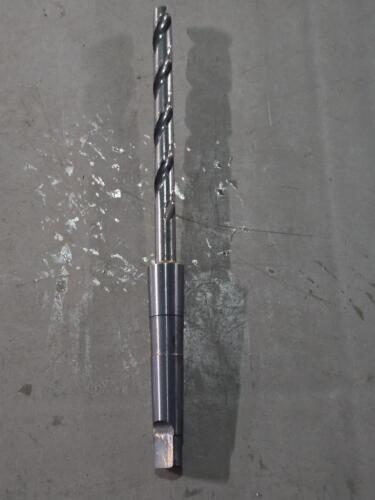 DESCRIPTION: (1) HSS TAPER SHANK DRILL BIT BRAND/MODEL: CHICAGO LATROBE 53118 SIZE: 9/32" DIA 1MT RETAIL$: $36.20 QTY: 1