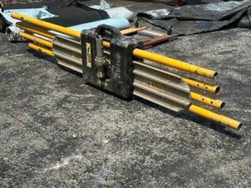 QUICK CLASP FLOAT CASE
