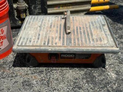 TILE SAW