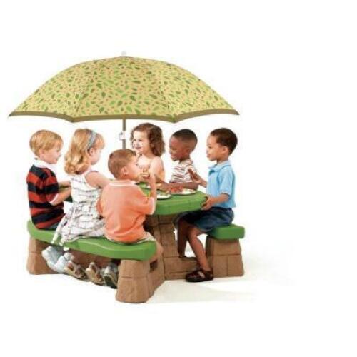 DESCRIPTION: NATURALLY PLAYFUL KIDS PICNIC TABLE WITH UMBRELLA BRAND/MODEL: STEP2 RETAIL$: $129.99 QTY: 1