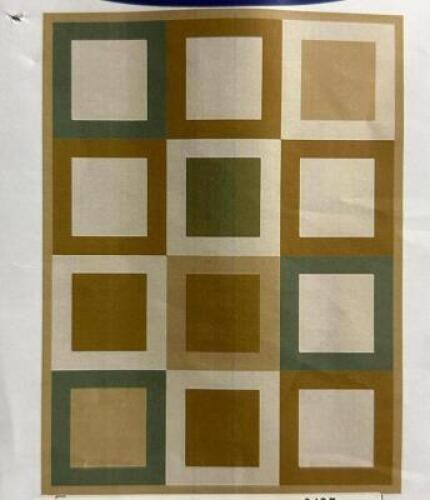 AREA RUG