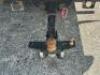 1999 Ford F-450 Pickup Truck with Heavy Duty Lift Gate - 19