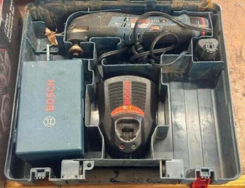 ANGLE GRINDER WITH CASE, BATTERY AND CHARGER