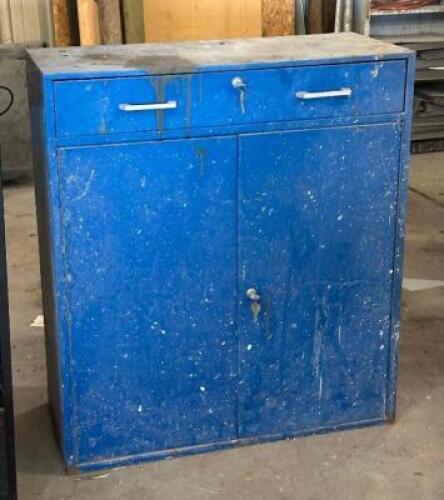 TOOL CABINET
