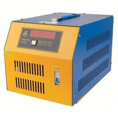 DESCRIPTION: (1) BATTERY CHARGER BRAND/MODEL: DAYTON #46H248 RETAIL$: $1434.25 EA QTY: 1