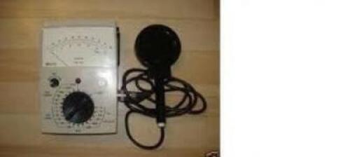 DESCRIPTION: (1) LIGHT METER BRAND/MODEL: AEMC #814 INFORMATION: USED, SEE INSPECTION RETAIL$: $149.95 EA QTY: 1
