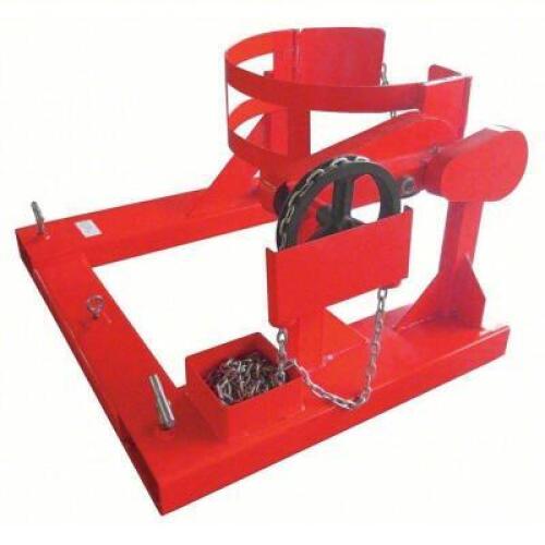 DESCRIPTION: (1) DRUM LIFTER BRAND/MODEL: DAYTON/21VG50 INFORMATION: 1500LB LOAD CAPACITY RETAIL$: $692.50 SIZE: 19 in Overall Ht, 30 1/2 in x 39 in x