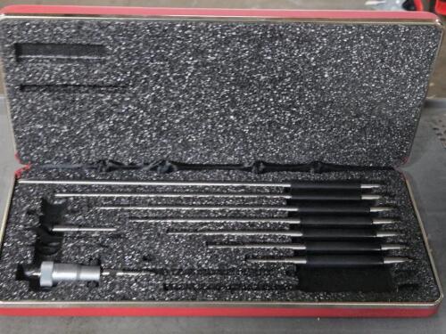 DESCRIPTION: (1) SOLID ROD INSIDE MICROMETER BRAND/MODEL: STARRETT 124BZ SIZE: 2-12" RANGE RETAIL$: $595.67 QTY: 1