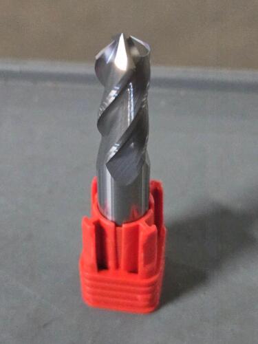 DESCRIPTION: (2) SOLID CARBIDE CHAMFER MILLS BRAND/MODEL: FULLERTON 3730 SIZE: .400" DIA .1969" LOC RETAIL$: $86.58 QTY: 2