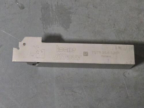 DESCRIPTION: (1) INDEXABLE GROOVING CUTOFF TOOL HOLDER BRAND/MODEL: ISCAR 2302209 SIZE: 4.7mm MIN GROOVE RETAIL$: $186.00 QTY: 1