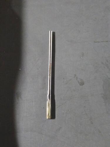 DESCRIPTION: (1) CARBIDE TIPPED REAMER BRAND/MODEL: MADE IN USA 82019308 SIZE: 0.1930" DIA RETAIL$: $105.70 QTY: 1