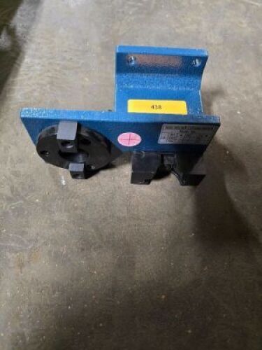 DESCRIPTION: (1) TOOL HOLDER LOCKING DEVICE BRAND/MODEL: LE-BT A INFORMATION: USED, SEE INSPECTION RETAIL$: $63.18 EA QTY: 1