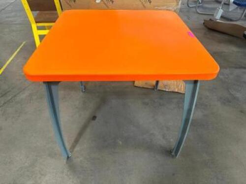 DESCRIPTION 35" X 35" STEEL OUTDOOR TABLE ADDITIONAL INFORMATION RETAILS NEW FOR $1800 LOCATION SHOP EAST QTY 1
