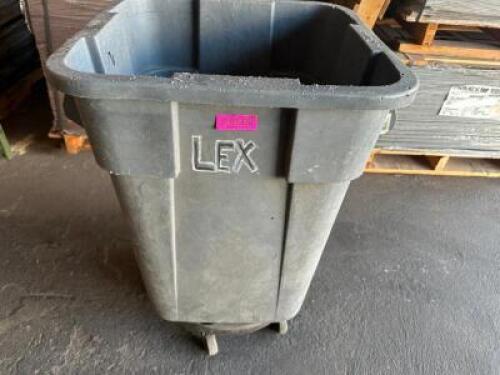 DESCRIPTION 30 GALLON ROLL ABOUT TRASH HOPPER LOCATION LOADING DOCK QTY 1