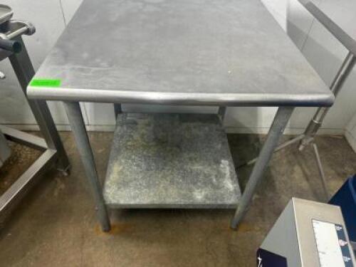 DESCRIPTION 30" X 30" STAINLESS TABLE SIZE 30" X 30" LOCATION MEAT ROOM QTY 1