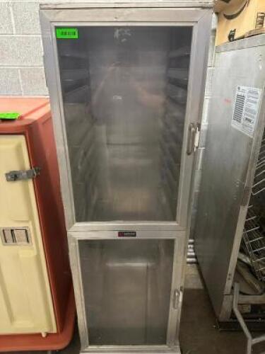 DESCRIPTION LOCKWOOD ENCLOSED TRAY RACK W/ GLASS DOOR FRONT BRAND / MODEL: LOCKWOOD CA72-EE18-L LOCATION BACK ROOM QTY 1