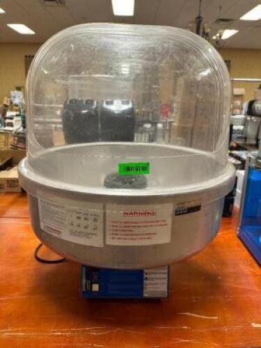 DESCRIPTION AUTO BREEZE 3052-00-001 BRAND / MODEL: AUTO BREEZE W/ EZ KLEEN HEAD ADDITIONAL INFORMATION MFG 2018 LOCATION BANQUET ROOM TABLE 1 QTY 1