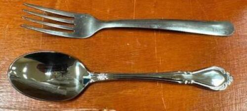 DESCRIPTION (200) STAINLESS FORK AND SPOONS THIS LOT IS: ONE MONEY LOCATION BANQUET ROOM TABLE 1 QTY 1