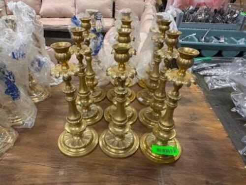DESCRIPTION (12) CANDLE HOLDERS THIS LOT IS: SOLD BY THE PIECE LOCATION BANQUET ROOM TABLE 1 QTY 12