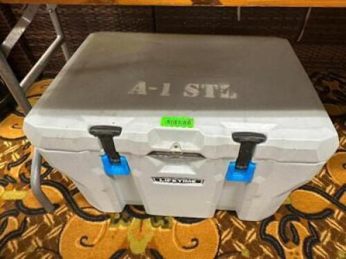 DESCRIPTION HEAVY DUTY COOLER LOCATION BANQUET ROOM TABLE 1 QTY 1
