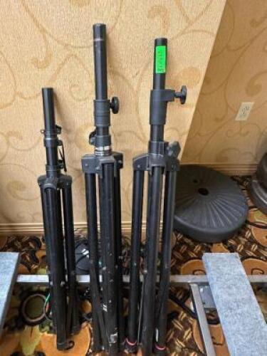 DESCRIPTION (3) HEAVY DUTY TRIPOD SPEAKER STANDS THIS LOT IS: SOLD BY THE PIECE LOCATION BANQUET ROOM TABLE 1 QTY 3