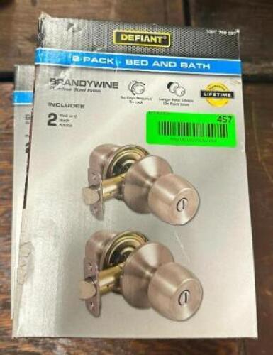 DESCRIPTION: (2) 2CT PACKS OF BED AND BATH DOOR KNOBS BRAND/MODEL: DEFIANT LOCATION: BANQUET HALL QTY: 2