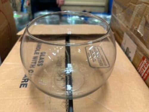 DESCRIPTION (3) CASES OF 8" GLASS BOWL CENTER PIECES THIS LOT IS: SOLD BY THE PIECE LOCATION BANQUET ROOM TABLE 4 QTY 3