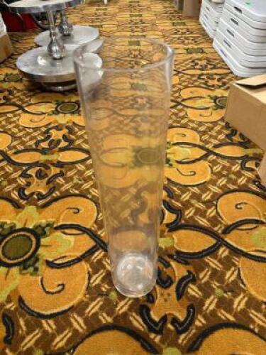 DESCRIPTION (12) TALL ROUND GLASS VOTIVE THIS LOT IS: SOLD BY THE PIECE LOCATION BANQUET ROOM TABLE 4 QTY 12