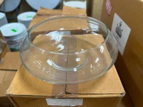 DESCRIPTION (1) CASES OF LARGE GLASS BOWL CENTER PIECES. THIS LOT IS: ONE MONEY LOCATION BANQUET ROOM TABLE 4 QTY 1