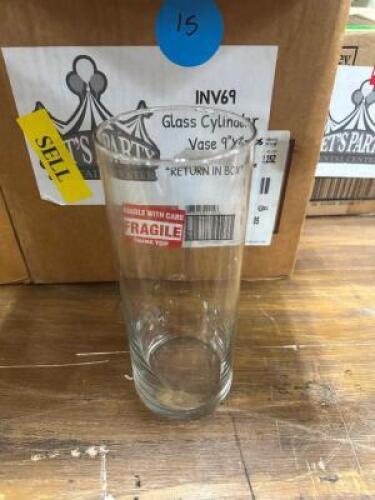 DESCRIPTION (12) TALL ROUND GLASS VOTIVE THIS LOT IS: SOLD BY THE PIECE LOCATION BANQUET ROOM TABLE 4 QTY 12