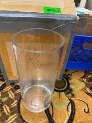 DESCRIPTION (4) TALL ROUND GLASS VOTIVE THIS LOT IS: SOLD BY THE PIECE LOCATION BANQUET ROOM TABLE 4 QTY 4