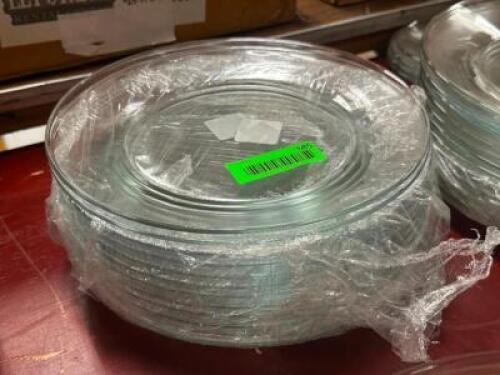 DESCRIPTION: (12) - GLASS DINNER PLATES THIS LOT IS: SOLD BY THE PIECE QTY: 12