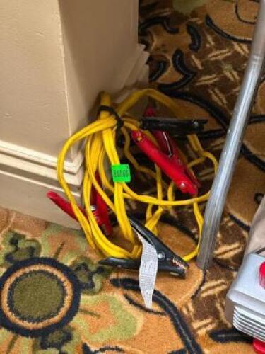 DESCRIPTION: JUMPER CABLES THIS LOT IS: ONE MONEY QTY: 1
