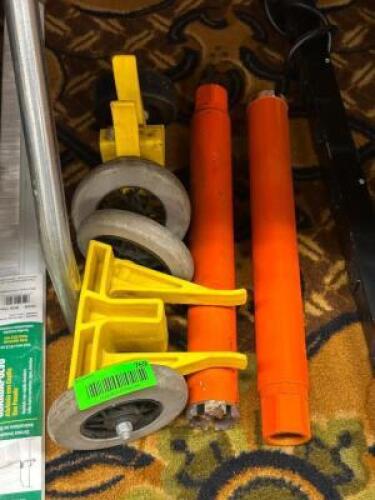 DESCRIPTION: TENT HARDWARE THIS LOT IS: ONE MONEY QTY: 1