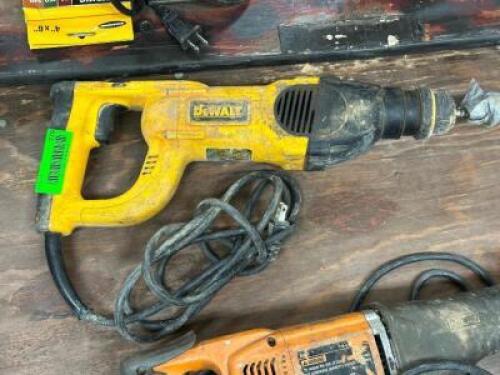 DESCRIPTION: RECIPROCATING SAW THIS LOT IS: ONE MONEY QTY: 1